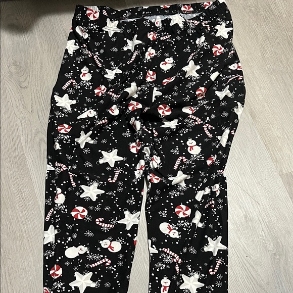 Pants - Women’s Buttery Soft Christmas Leggings size XL